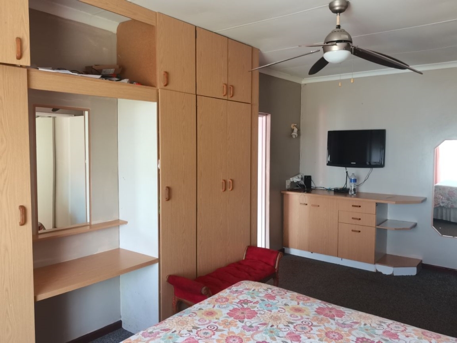 To Let 3 Bedroom Property for Rent in Sherwood Eastern Cape